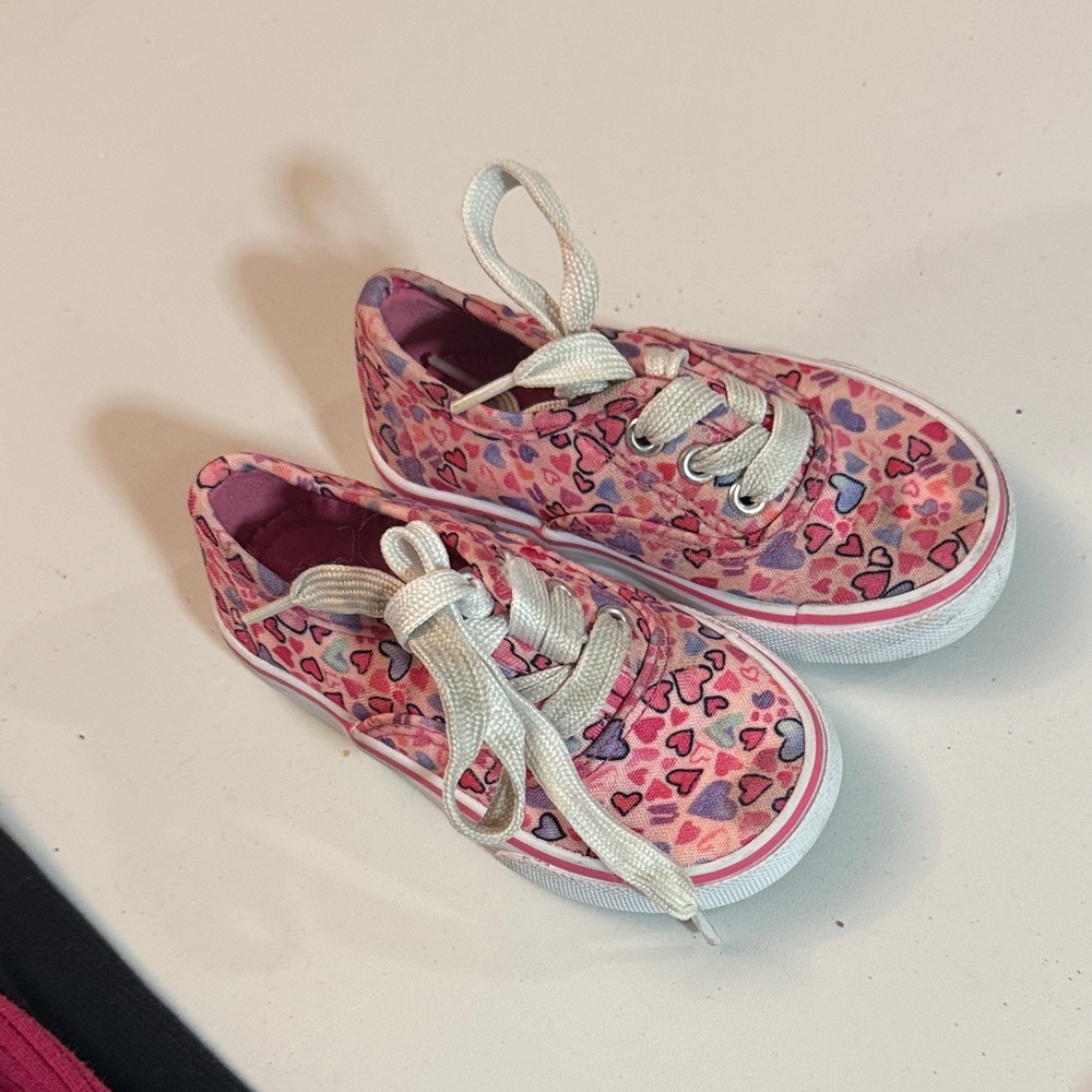 Heart Patterned Pink Kids Shoes